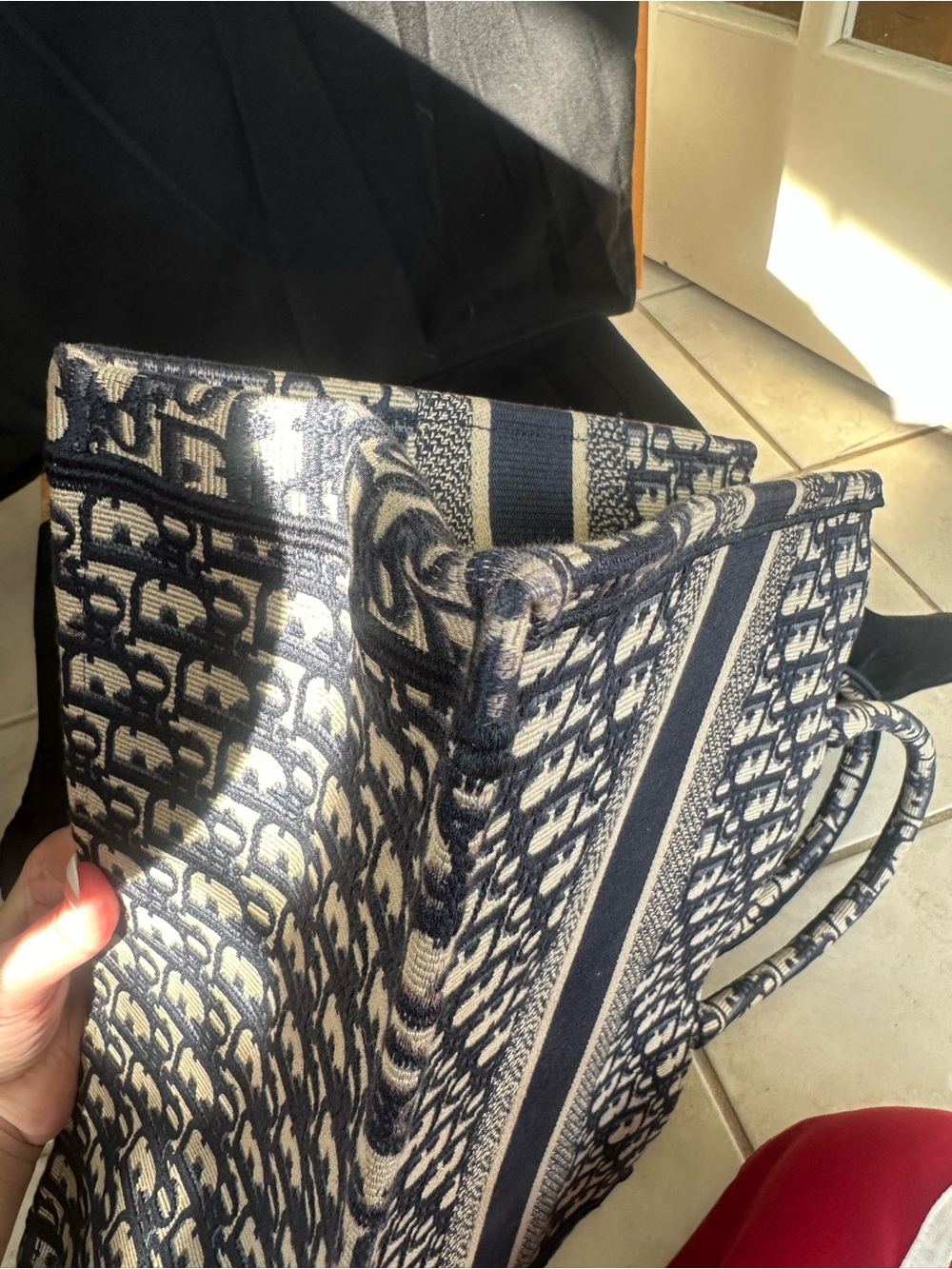 ✨Excellent Condition✨ Medium Navy and Beige Christian Dior Book Tote💙 - Picture 6 of 15